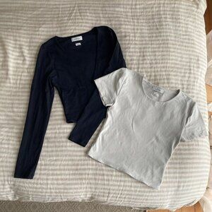 Aritzia Contour Tops - Bundle pack - Black (S) and Ivory (M) - Size Small/Medium